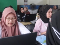 Evening Lecture Program UNLIP Nomor Photo Gallery 3